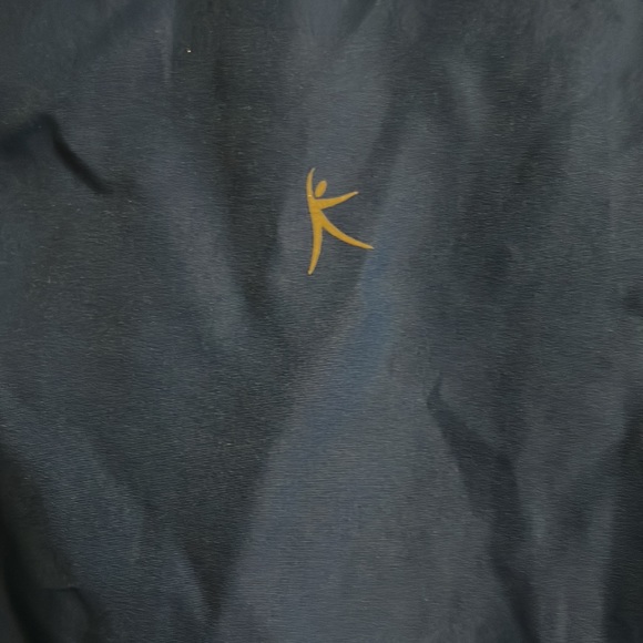 Danskin Now jacket for juniors with hidden hood. Size L (11-13) - Picture 4 of 7